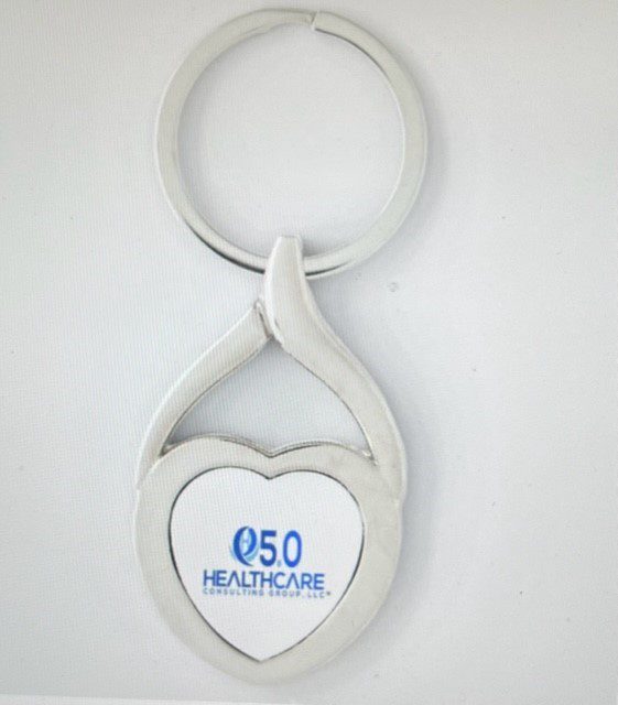 A keychain that says 0 5 0 healthcare on it.